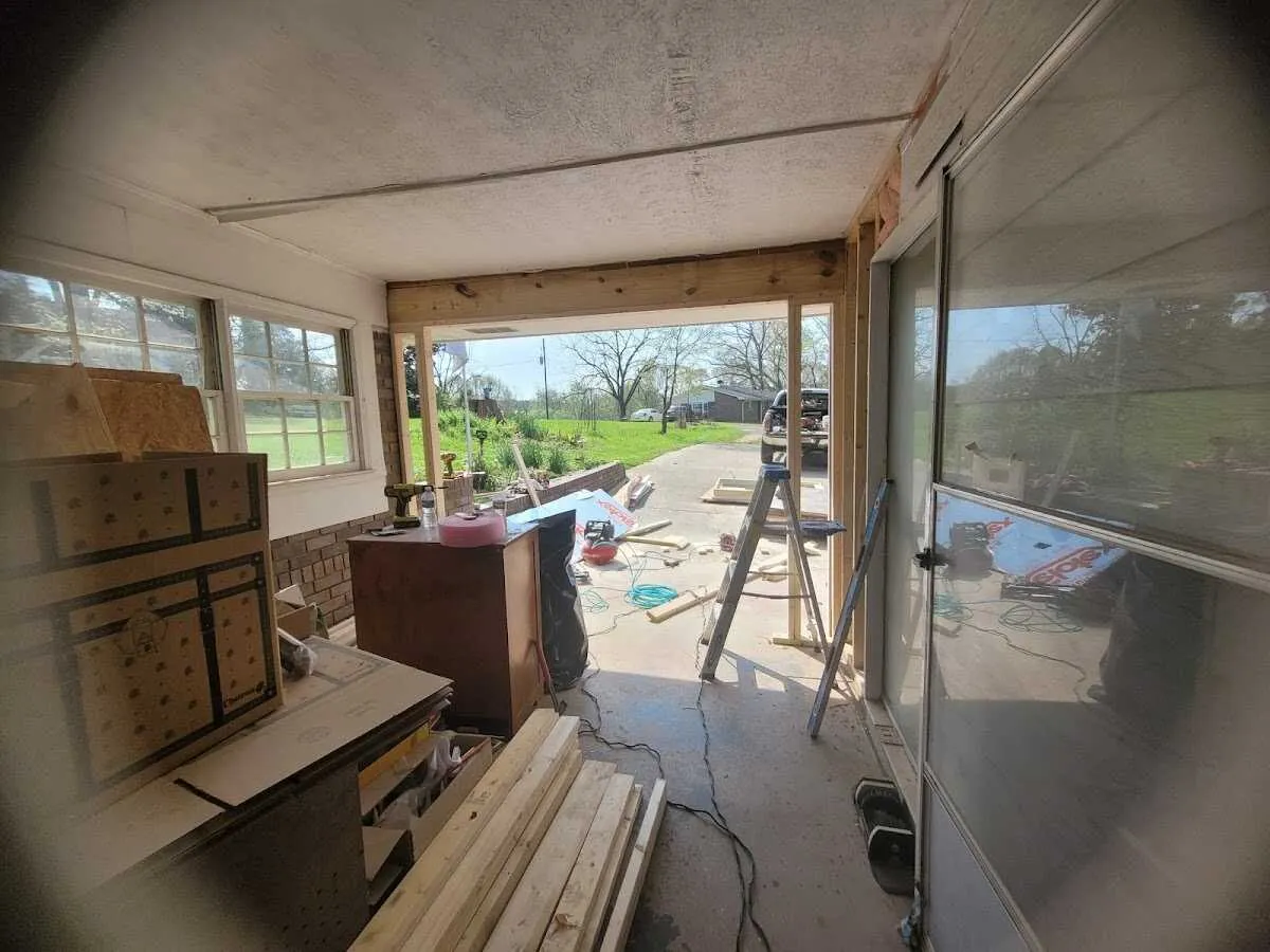 Air movers and dehumidifier for Water Mitigation Services in Polk City